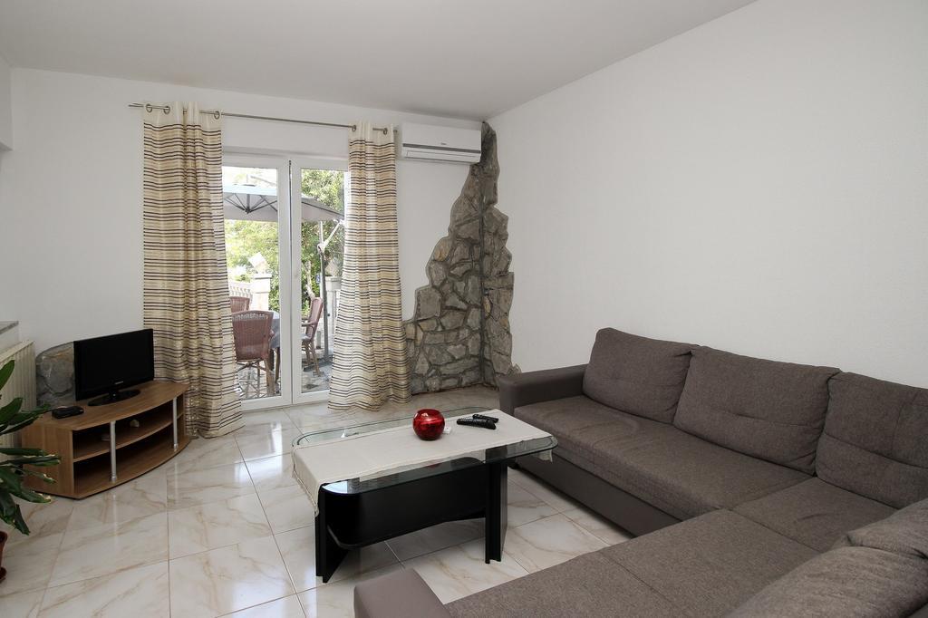 سيلو Apartment Drazen الغرفة الصورة