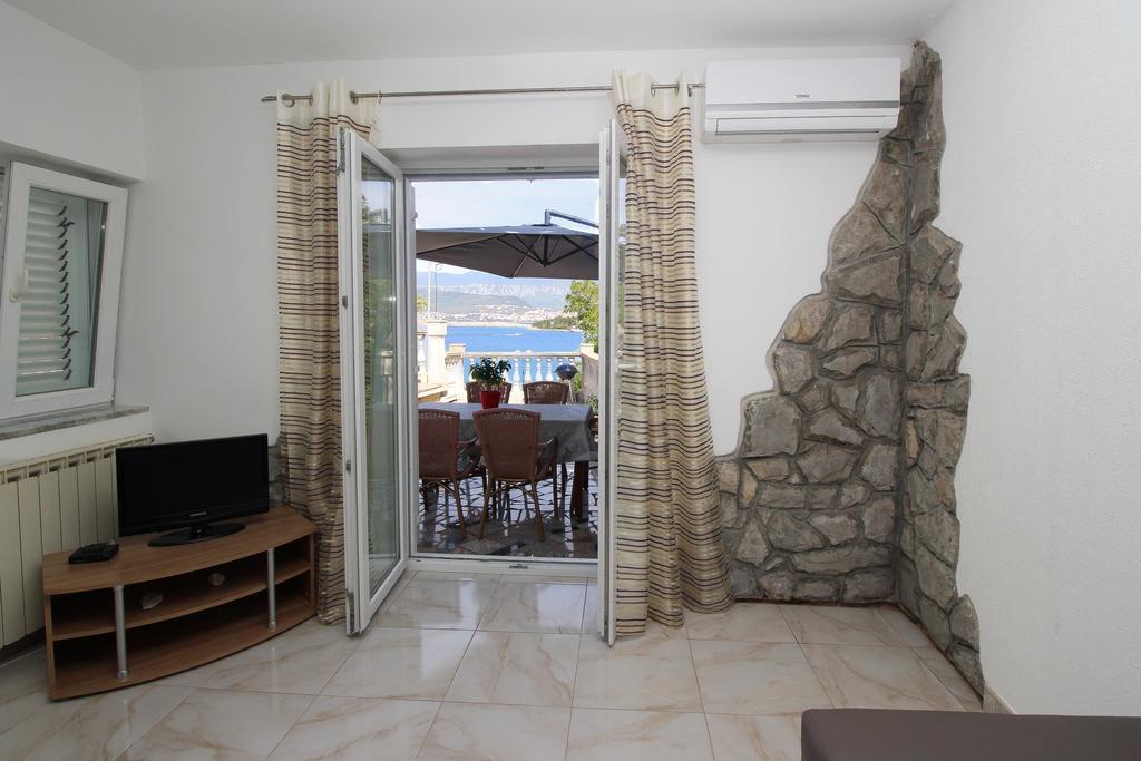 سيلو Apartment Drazen الغرفة الصورة